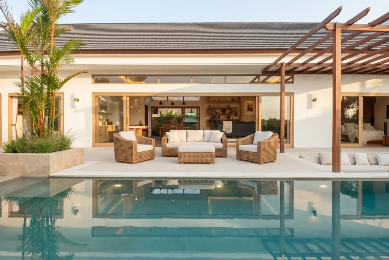 Home — Master in Design Windows & Doors — Master in Design portfolio, Tarzana CA